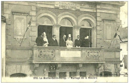 La Mothe Saint Heray.le Mariage De La Rosière àu Balcon De La Maison Des Rosières En1903 . - La Mothe Saint Heray