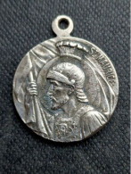 MEDAILLE PENDENTIF LUXEMBOURG (M2405) ST MAURICE DE CLERVAUX -  (2 Vues) Beaux Détails - Tourist