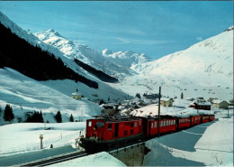! Moderne Ansichtskarte Eisenbahn, Andermatt, Furka Oberalp Bahn, Schweiz - Trains