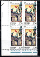 ITALIA REPUBBLICA ITALY REPUBLIC 1982 FOLCLORE ITALIANO FOLKLORE PISA GIOCO DEL PONTE QUARTINA ANGOLO DI FOGLIO MNH - 1981-90: Neufs
