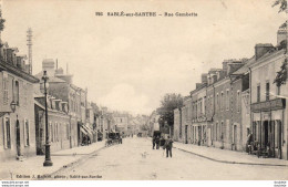 D72  SABLÉ SUR SARTHE  Rue Gambetta - Sable Sur Sarthe