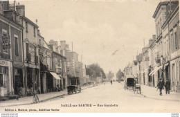 D72  SABLÉ SUR SARTHE  Rue Gambetta - Sable Sur Sarthe