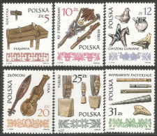 740 Pologne Folk Instruments MNH ** Neuf SC (POL-249) - Ungebraucht