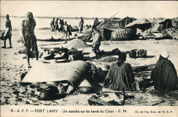 CPA AEF - Fort-Lamy - Un Marché Sur Les Bords Du Chari - Non Classificati