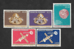 SE)1966 PARAGUAY, FROM THE SPACE SERIES, APOLLO CAPSULE AND SATELLITES, 5 MINT STAMPS - Paraguay