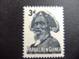 52 PAPUA NEW GUINEA / PAPOUASIE / NUEVA GUINEA / 1958 - 64 JEFE De TARI YVERT 19 MH - Papouasie-Nouvelle-Guinée