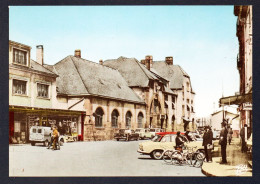 57. Hagondange. La Gare SNCF. Bureau De Tabacs, Journaux. - Hagondange