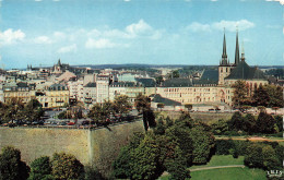 BELGIQUE  - Luxembourg - Vue Sur La Place De La Constitution Et Cathédrale - Vue Générale - Carte Postale Ancienne - Autres & Non Classés