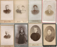 LOT 24  CARTE DE VISITE FAMILLE PIQUEE PHOTO - Cartes De Visite