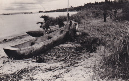 ALBERTVILLE Au Bord Du Lac ALBERTSTAD Aan De Boorden Van Het Meer Congo-Belge - Congo Belga