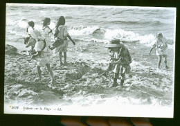 SAINT NAZAIRE ? ENFANTS A  LA PLAGE - Saint Nazaire