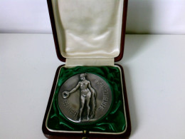Wohl Silber Medaille: Für Vorzügliche Leistungen, Vs. Wappen Sachsen. Seltene Medaille Sachsen - Numismática