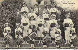 RARE 51 MONTMIRAIL FETE DE GYMNASTIQUE 15 AOUT 1913 LA FANFARE ENCADREE PAR DEUX CURES EST PRETE A JOUER - Montmirail