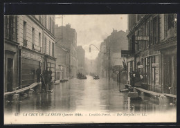 AK Levallois-Perret, La Crue De La Seine 1910, Rue Marjolin, Hochwasser  - Floods