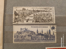 Czechoslovakia	Architecture  (F85) - Used Stamps