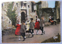 FRANCE - LOIRE ATLANTIQUE - CLISSON - Le Château - Les Enfants Dansent La "Violette" - Clisson