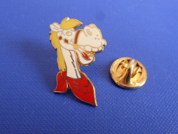 Pin's BD Lucky Luke Jolly Jumper - Morris - Cowboy Héros Bande Dessinée Cheval (SB3) - Comics