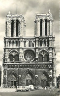 Automobiles - Paris - Cathédrale Notre Dame - CPSM Format CPA - Voir Scans Recto-Verso - Passenger Cars