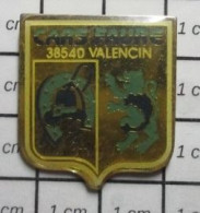 1920 Pin's Pins / Beau Et Rare / TRANSPORTS / BLASON ECUSSON ARMOIRIES CARS FAURE VALENCIN  ISERE - Transportation