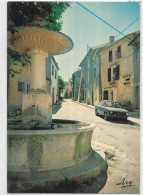 D 83. NANS LES PINS.  FONTAINE DU PERON ET LA CHAPELLE VOITURE - Nans-les-Pins