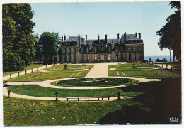CPSM / CPM 10.5 X 15 Yvelines Château De THOIRY Construit En 1564, Il Domine Les Jardins Dessinés Par Un élève De Le * - Thoiry