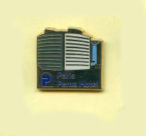 Rare Pins Penta Hotel Paris Zamac B561 - Villes