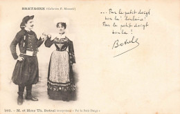 SPECTACLE - Théâtre - M. Et Mme Th. Botrel Interprétant "Par Le Petit Doigt" - Carte Postale Ancienne - Theater