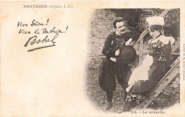 COUPLES - La Causette - Bretagne - Carte Postale Ancienne - Paare