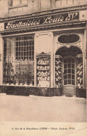 Lyon 1er & 2ème * Magasin De Chaussures Fantaisies Louis XV 4 Rue De La République * Commerce Chaussure - Lyon 1