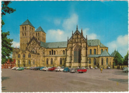 Münster - Dom: OPEL REKORD-A, VW 1200 KÄFER/COX, RENAULT FLORIDE, MERCEDES W111, SIMCA 1000 - Dom - Voitures De Tourisme