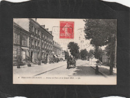 128183          Francia,     Pougues-les-Eaux,     Avenue   De  Paris  Et  Le  Grand  Hotel,   VG   1927 - Pougues Les Eaux