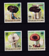 GUINEE 1985 TIMBRE N°752/55 NEUF** CHAMPIGNONS - Guinea (1958-...)