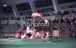 17 SLIDES SET 1984 GINASTICA SPORT LISBOA BENFICA SLB PORTUGAL BOYS GIRLS 35mm DIAPOSITIVE SLIDE Not PHOTO FOTO NB3955 - Diapositives (slides)