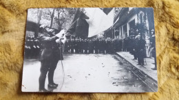 PHOTO SAPEURS POMPIERS ? HOMMAGE DRAPEAU CEREMONIE OFFICIELLE FORMAT 9.5 PAR 14.5 CM 4 - Métiers