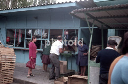 3 SLIDES SET 1977 BULGARIAN SLIVEN MARKET BULGARIA BULGARIE 35mm AMATEUR DIAPOSITIVE SLIDE Not PHOTO No FOTO NB3961 - Diapositive