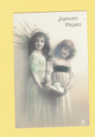 XB1249  JEUNE FILLE, ENFANT, GIRL FAMOUS MODEL GRETE REINWALD & SISTER HANNI EASTER SCENE - Portraits