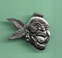 PIN'S ***  INDIEN *** WW01 (21-1) - Beroemde Personen