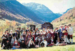 Folklore - Costumes - L'Adouréenne - Chants Et Danses Des Pyrénées Dans La Vallée De L'adour - Lesponne - Flamme Postal - Costumi
