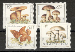 YUGOSLAVIA - MNH SET - FLORA - MUSHROOMS - 1983. - Unused Stamps