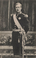 FAMILLES ROYALES - S M Albert - Roi Des Belges En Costume - Photo De Lui Debout - Carte Postale Ancienne - Königshäuser