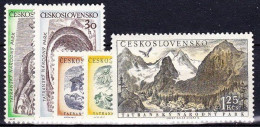 ** Tchécoslovaquie 1957 Mi 1035-9 (Yv 922-6), (MNH)** - Neufs