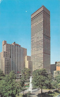 Canada Montréal Dominion Square Park Sheration Laurentien Hotel Gl1965 #164.201 - Non Classés