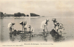 Biarritz * Nos Enfants Sur La Plage * Châteaux De Sable - Biarritz