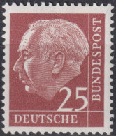 1954 BRD ** Mi:DE 186xWv, Sn:DE 711, Yt:DE 69A, Sg:DE 1112, AFA:DE 1149, Un:DE 69A, Professor Dr. Heuss - Unused Stamps