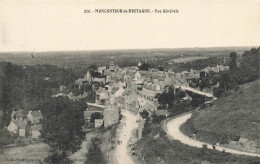 Moncontour De Bretagne * Route Et Vue Générale Du Village - Moncontour