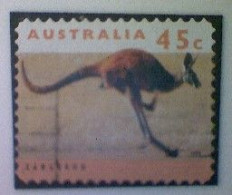 Australia, Scott #1294\, Used (o), 1995, Wildlife Series, Kangaroo Running, 45¢, Orange And Multicolored - Oblitérés