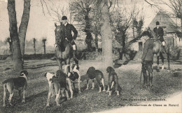 Pau * Rendez Vous De Chasse Au Renard * Cavaliers * Vénerie Chasse à Courre - Pau