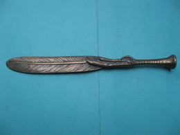 Coupe-papier Formant Cachet En Bronze à Décor De Serre D'aigle - Briefopener