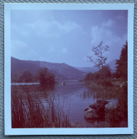 Photo Originale - Lac De Chambon (France) - 6 X 6 Cm. - Lugares