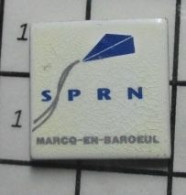 1920 Pin's Pins / Beau Et Rare / MARQUES / SPRN MARCQ EN BAROEUL CERF-VOLANT - Trademarks